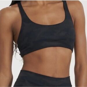Vuori Yosemite Black Camouflage Sports Bra